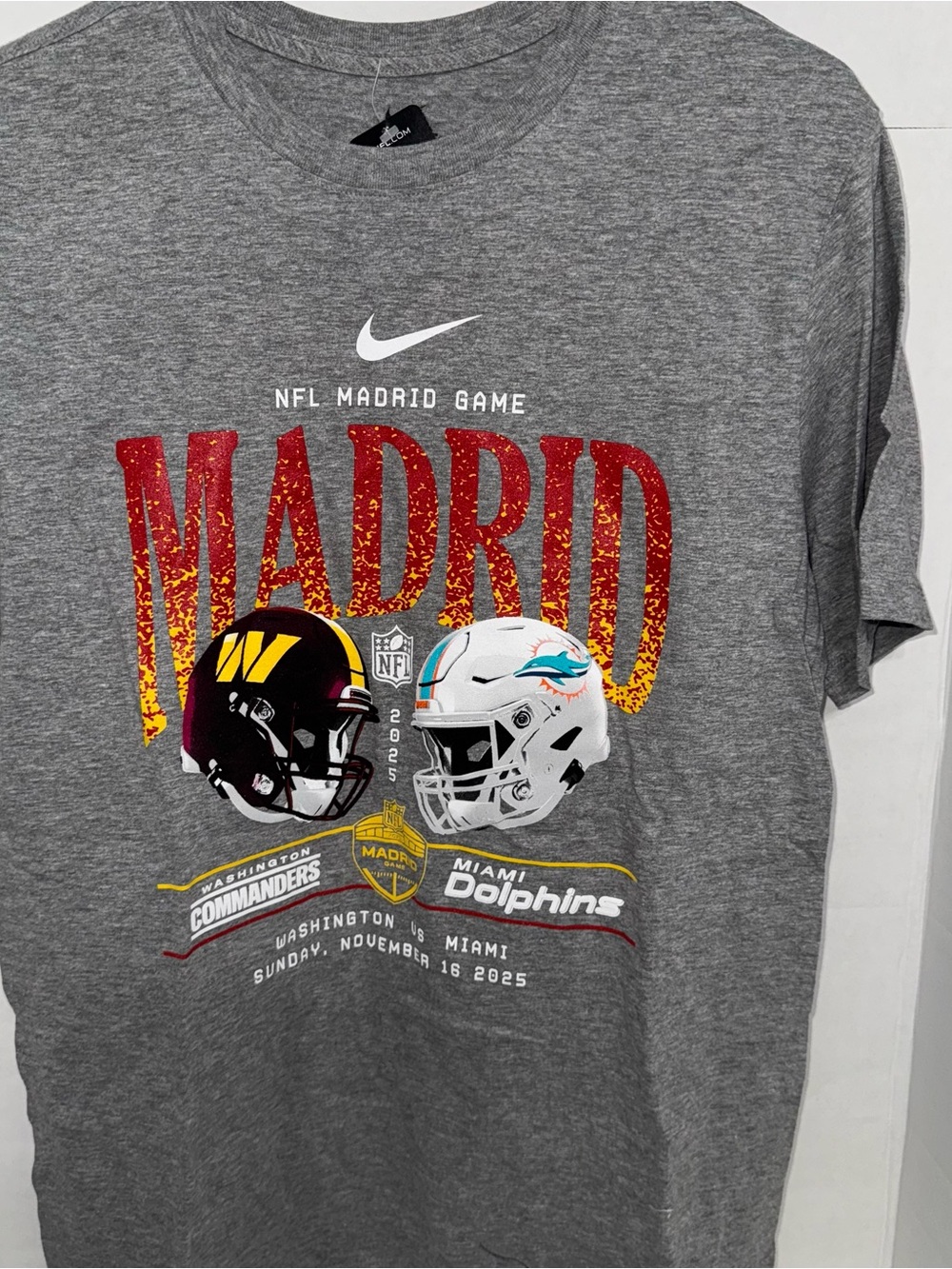 Nike NFL Madrid Game Graphic Tee - Gray